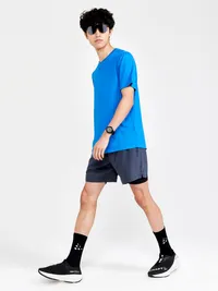 1911911-995000_ADV Charge 2-in-1 Stretch Shorts M_Closeup4.jpg